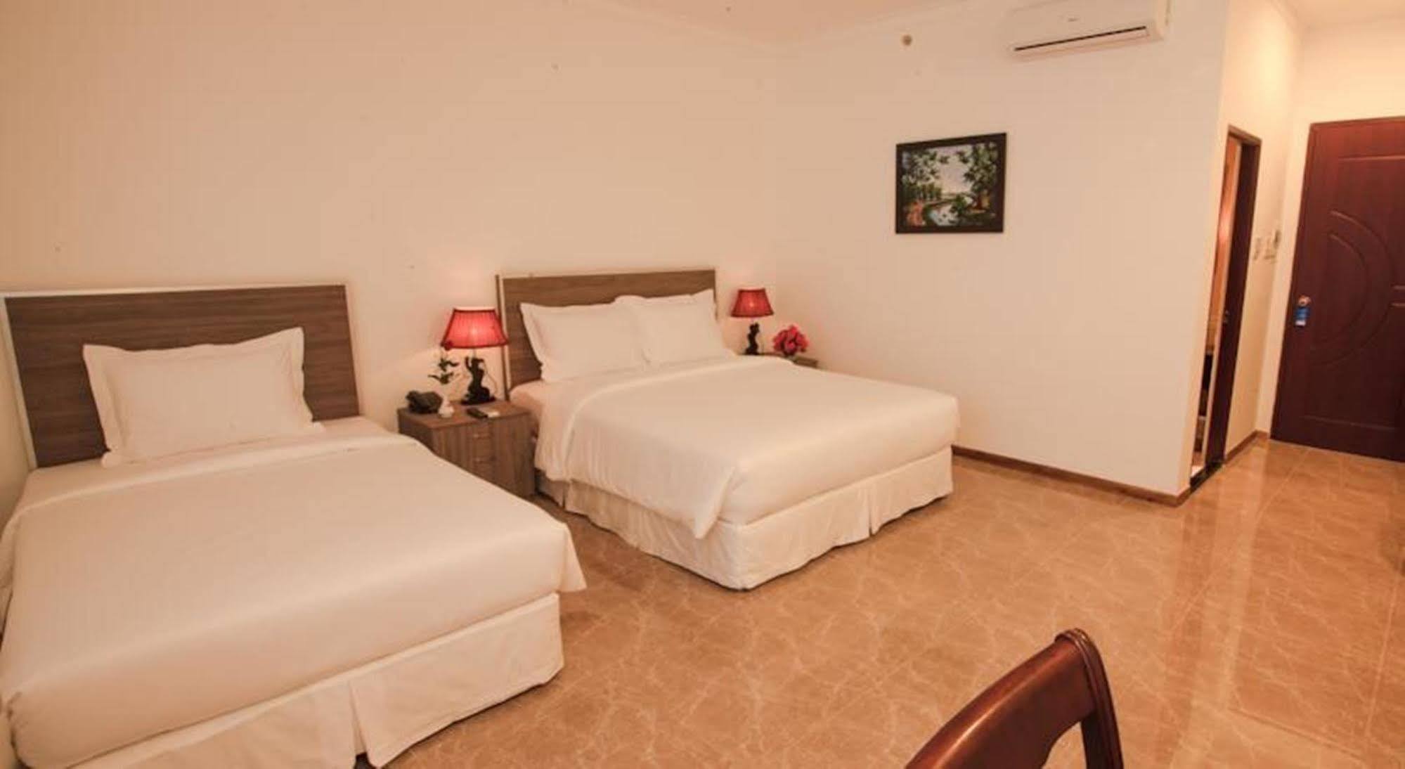 Den Long Do Hotel Να Τρανγκ Εξωτερικό φωτογραφία