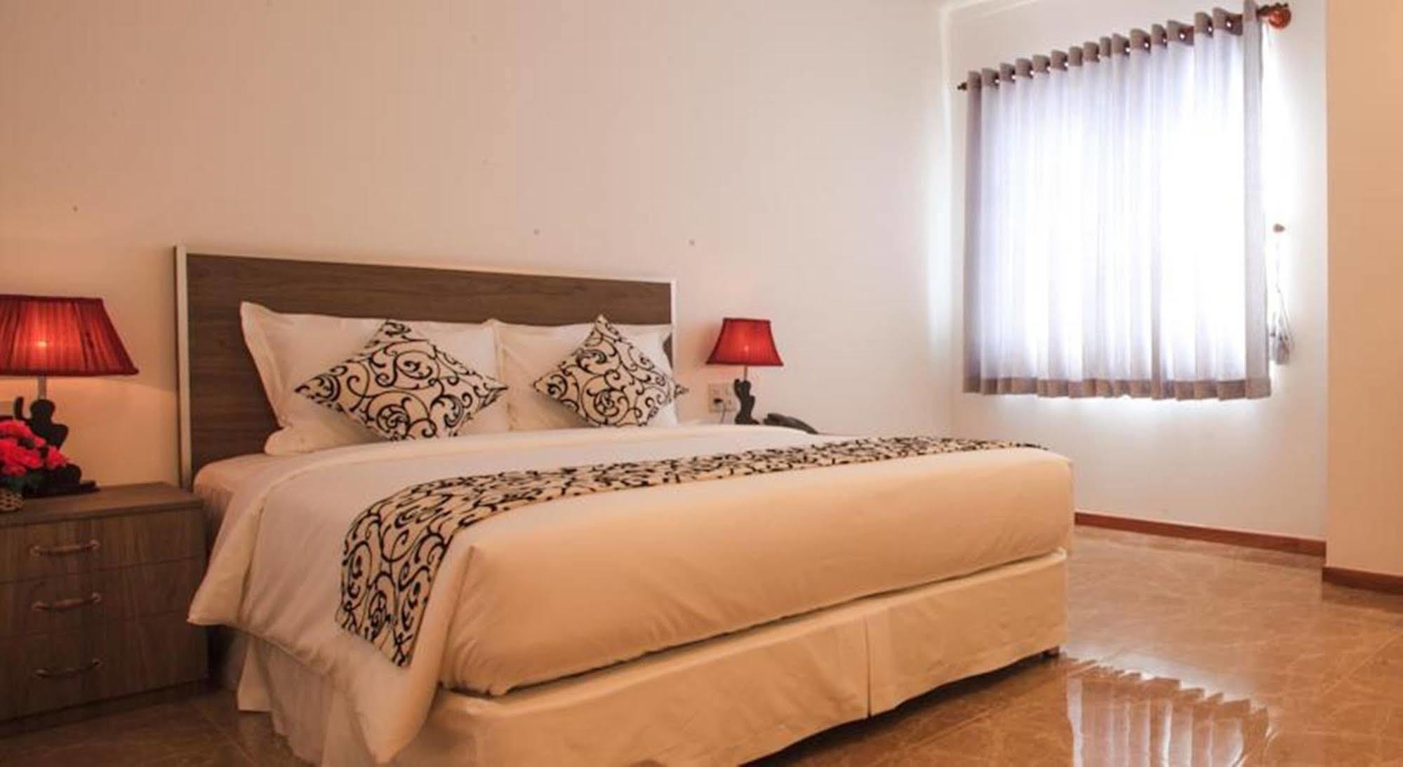 Den Long Do Hotel Να Τρανγκ Εξωτερικό φωτογραφία